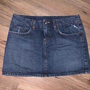 Lucky brand denim skirt - size - 8/29